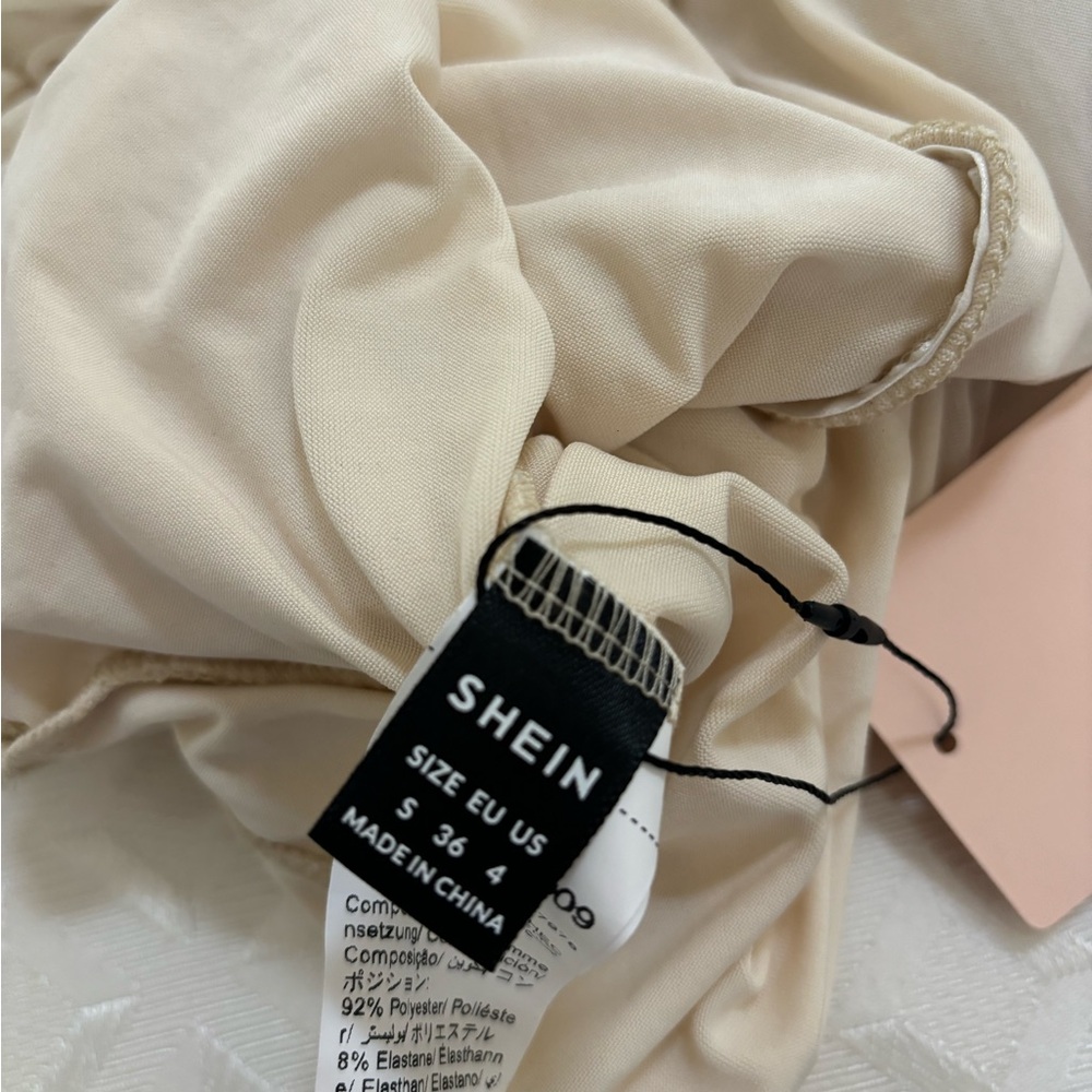 Cream Off-Shoulder Ruffle Bodycon Dress - Size Small - Picture 4 of 4